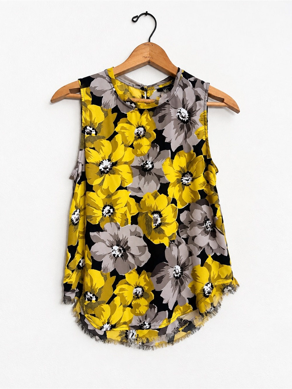 Who What Wear Yellow Grey Floral Print Tank Size XS EUC